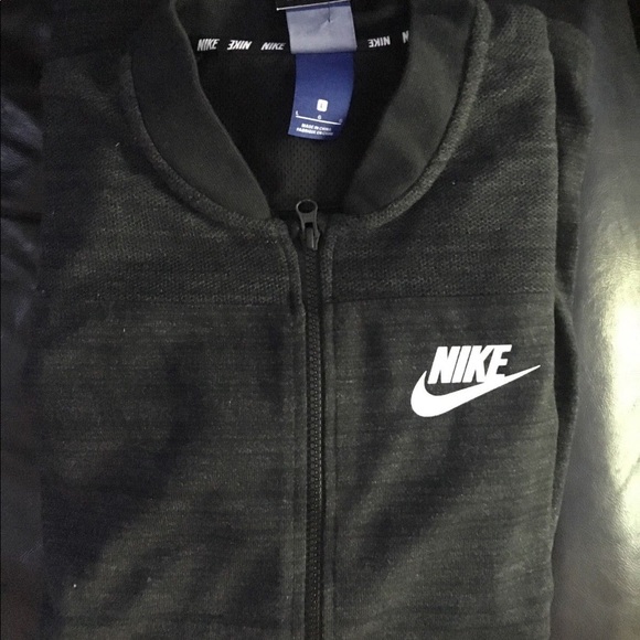 Nike sportswear Knit Jacket NWT size L MSRP $90 - Picture 1 of 1